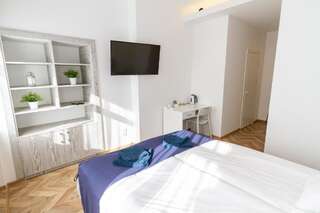 Апартаменты Hot Spot Vilnius Apartments Вильнюс Стандартный двухместный номер с 1 кроватью-1